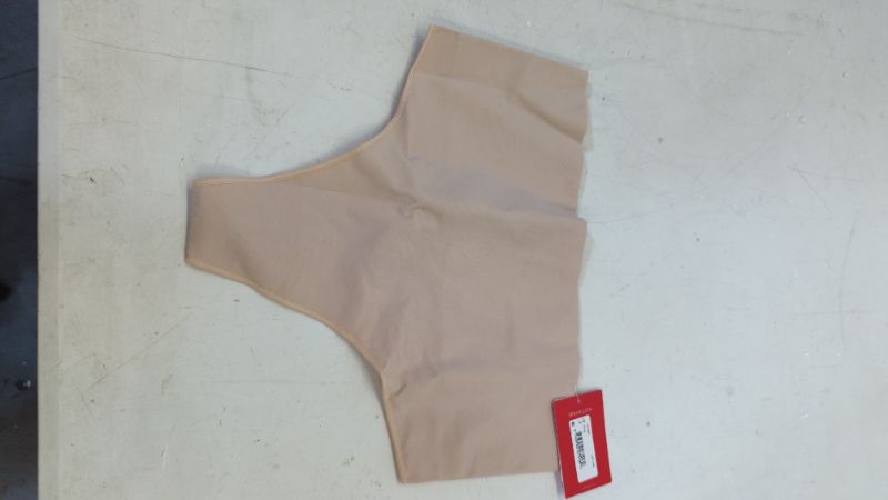 Photo 2 of SPANX Women's  Everyday Shaping Panties Thong SS0815