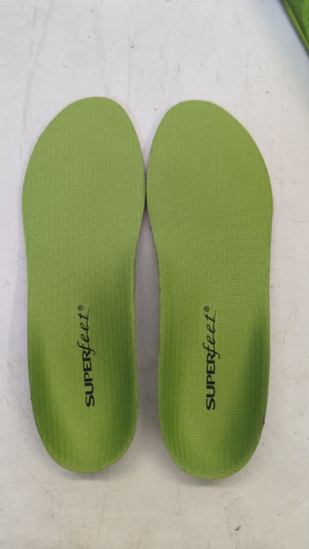Photo 2 of Superfeet GREEN - High Arch Orthotic Support - Cut-To-Fit Shoe Insoles - Men 5.5-7 / Women 6.5-8 5.5-7 Men / 6.5-8 Women