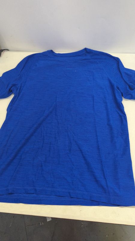 Photo 1 of Old Navy Active Core Large Royal Blue