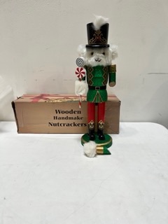 Photo 3 of FUNPENY 14" Christmas Decorative Nutcracker Figures, Wooden White Bear Wear Green Uniform Hold Candy, Festive Collectible Nutcracker Gift for Indoor Winter Table Desktop Fireplace Decorations

FUNPENY 14" Christmas Decorative Nutcracker Figures, Wooden Wh