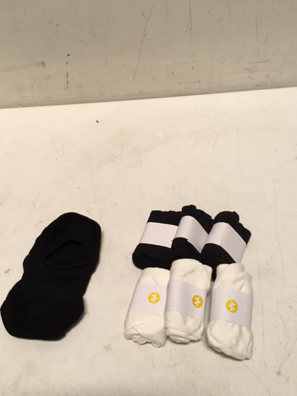 Photo 3 of WANDER No Show Socks Mens 7 Pair Cotton Thin Non Slip Low Cut Men Invisible Sock 6-8/9-11/12-14
