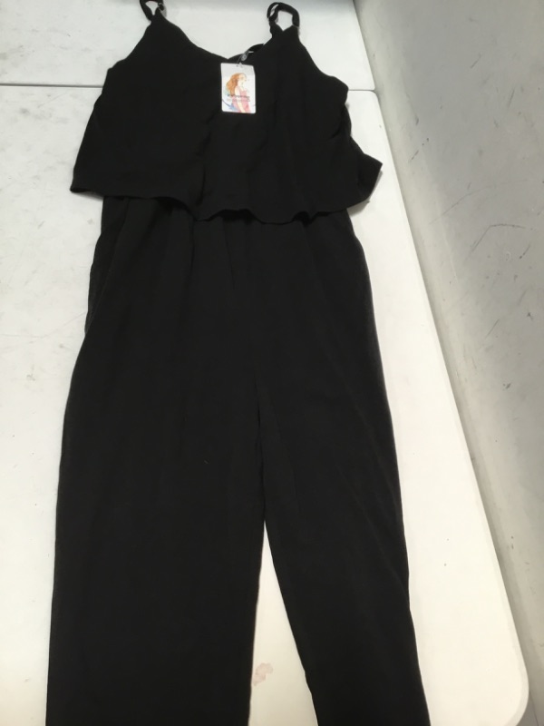 Photo 1 of Pretty Garden Black jumpsuit with pockets and adjustable straps (medium)
 