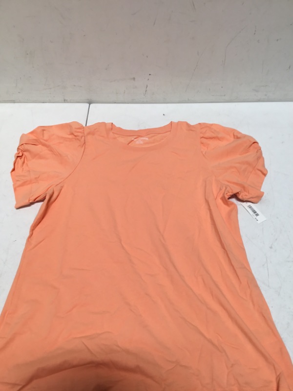 Photo 1 of peach knot sleeve solid t- shirt amazon essentials (large)