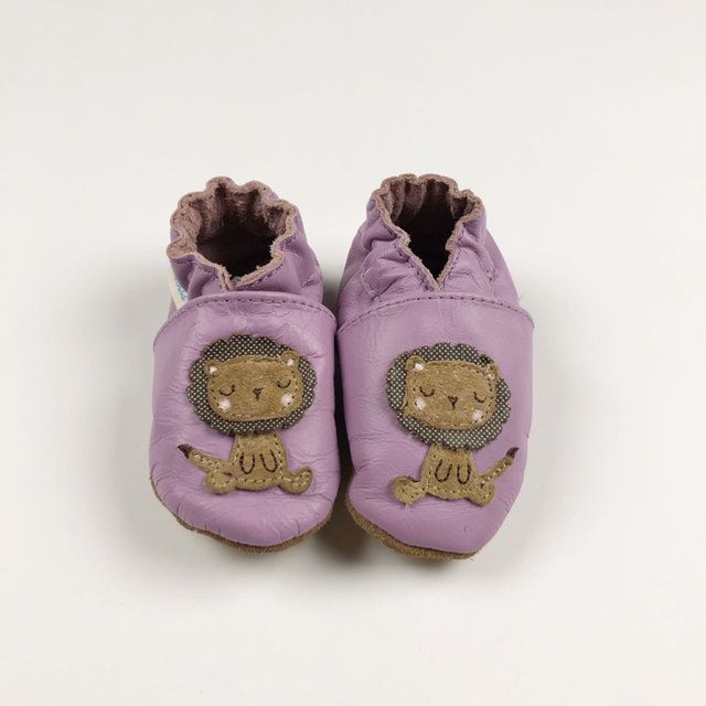 Photo 1 of Robeez Lori The Lion Soft Soles In Purple (0-6)