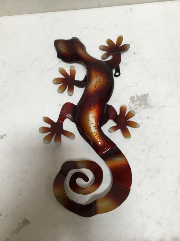 Photo 1 of Red, Orange & Brown Gecko Wall Hanger Outdoor Patio Décor 