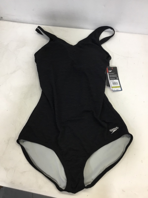 Photo 2 of Speedo Women's Pebble Texture One Piece Swimsuit with Built-in Bra Cups Size 14 Speedo Black