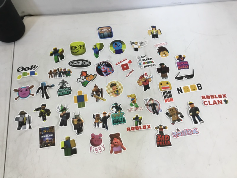 Photo 1 of Large Pack Roblox Stickers 