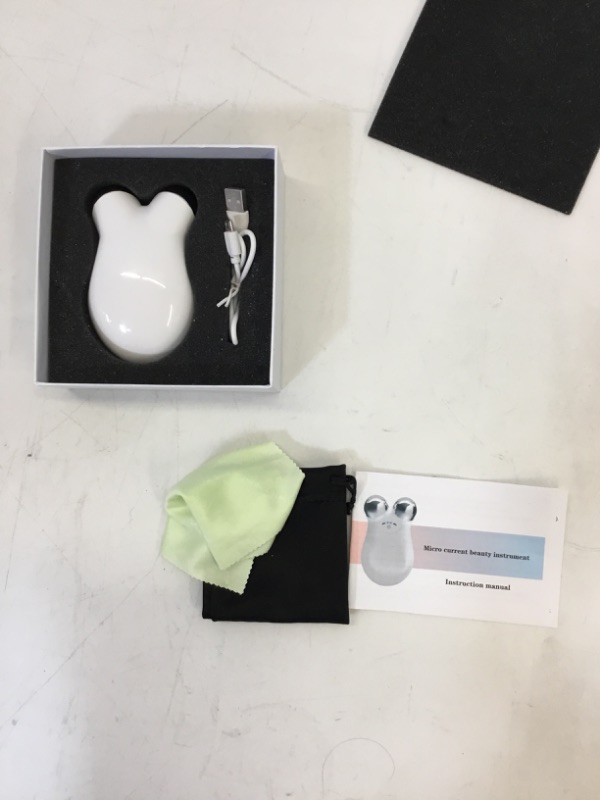 Photo 1 of XIOGEZ Microcurrent Face Device Roller, Lift The face and Tighten The Skin, USB Mini microcurrent face Lift Skin Tightening Rejuvenation Spa for Facial Wrinkle Remover Toning 