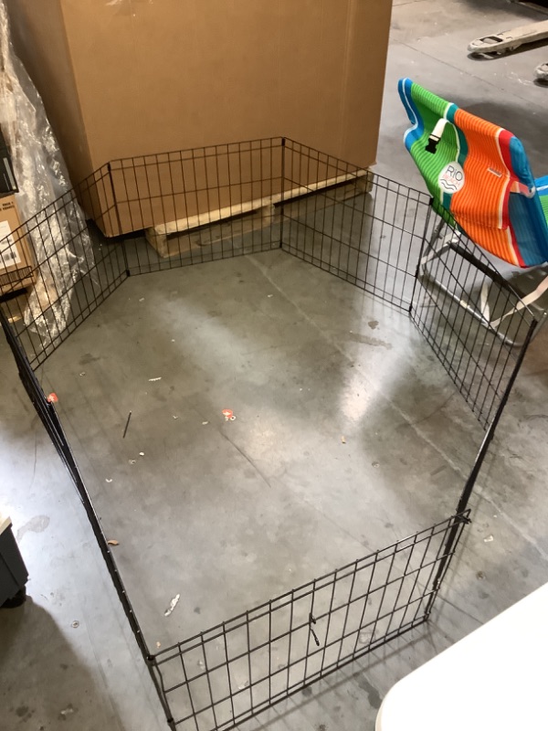 Photo 1 of 1' x 16' Metal Animal Play Pen 