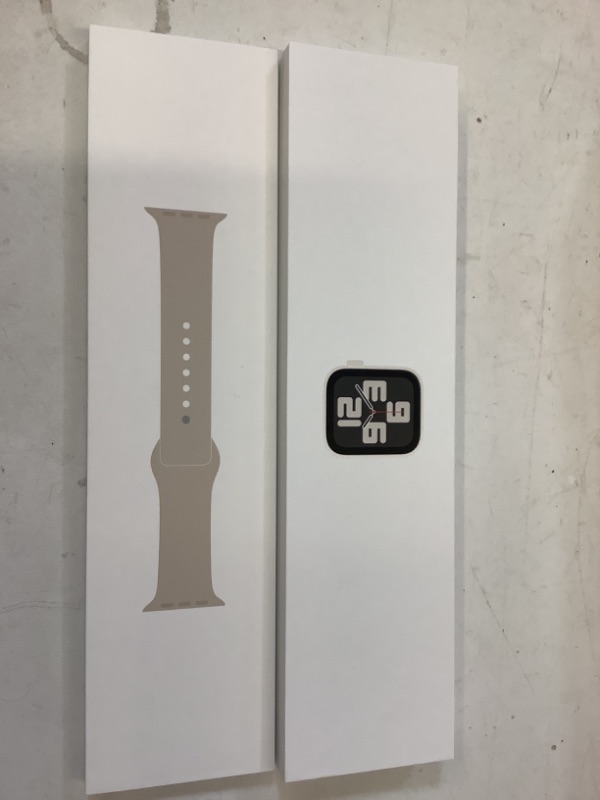 Photo 3 of **BRAND NEW** Apple Watch SE (2nd Gen) [GPS 40mm] Smart Watch w/Starlight Aluminum Case & Starlight Sport Band - S/M. Fitness & Sleep Tracker, Crash Detection, Heart Rate Monitor, Retina Display, Water Resistant Starlight Aluminium Case with Starlight Spo