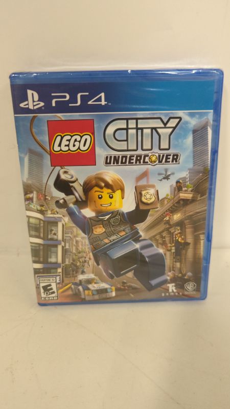 Photo 2 of LEGO City Undercover - PlayStation 4 PlayStation 4 Standard