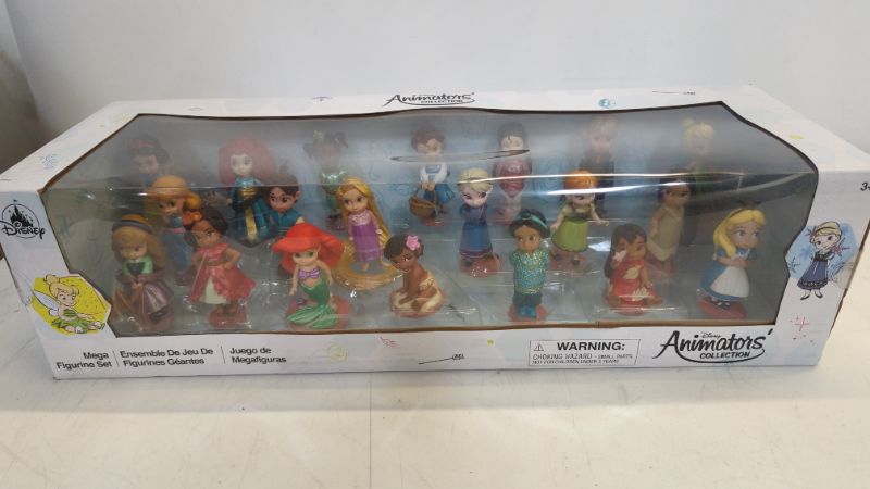 Photo 3 of Disney Animators' Collection Mega Figure Play Set
