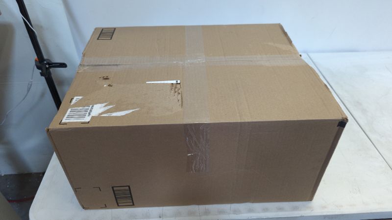 Photo 1 of M-Pak Shipping Corrugated Boxes, 10 x 8 x 6 Kraft Box Packaging Pack of 25 (Medium)