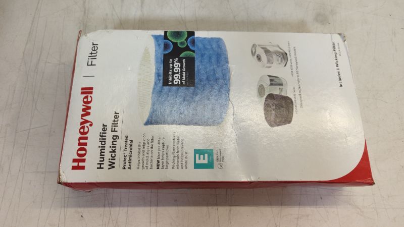 Photo 2 of Honeywell HC14PF1 Replacement Wicking Filter E, 1 pack, white