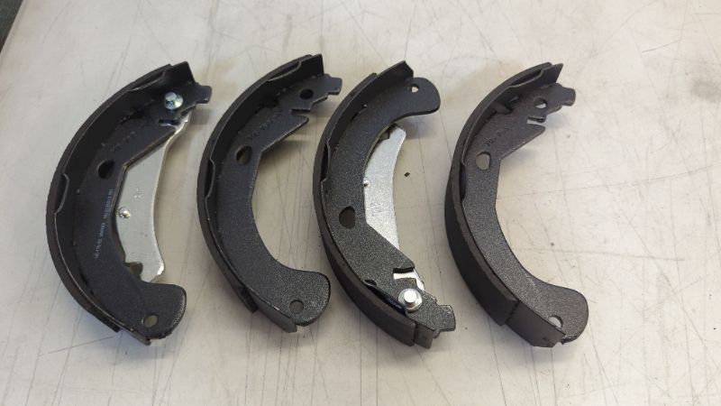 Photo 3 of Wagner Brake Hydraulics & Hardware Z795 Drum Brake Shoe