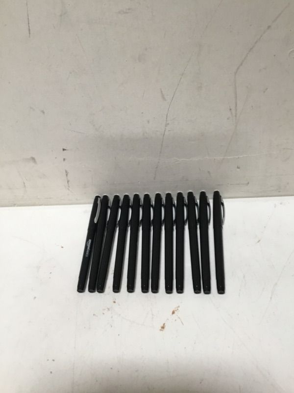 Photo 3 of Amazon Basics Felt Tip Marker Pens - Medium Point, Black, 12-Pack Black 12 Count (Pack of 1)