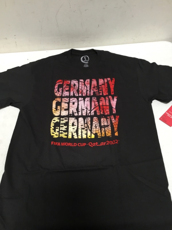 Photo 3 of Outerstuff Men's FIFA World Cup Legendary Short Sleeve Tee Germany World Cup Soccer Team Large Black