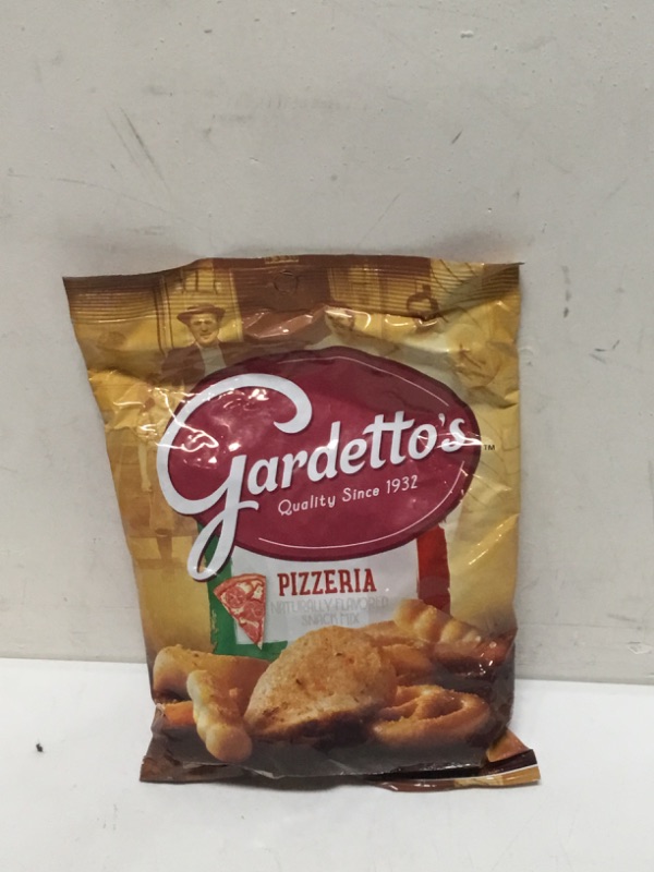 Photo 2 of Gardetto's Snack Party Mix, Pizzeria, Savory Pub Mix Snack Bag, 8.6 oz