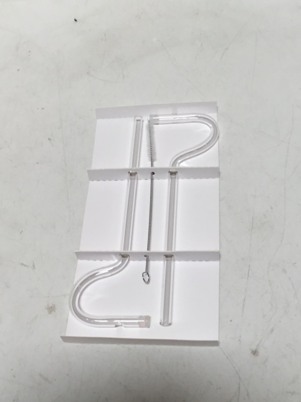 Photo 1 of GDBuviue Reusable Drinking Straws, Anti Wrinkle Straw 2 Pcs, No Wrinkle Straws, Side Sideways Straw Wrinkle Free, 2 Straws with A Straw Brush for Family Party Drink?9.5inch?