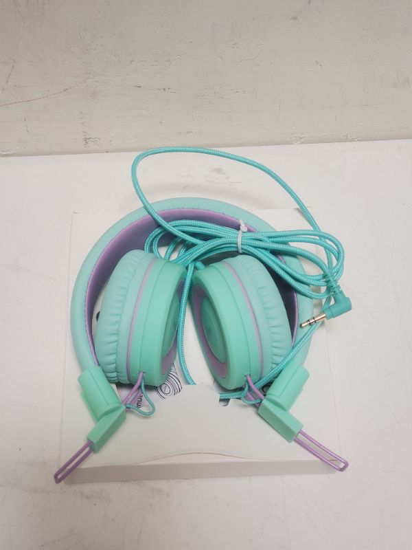 Photo 3 of ELECDER i37 Kids Headphones Children Girls Boys Teens Foldable Adjustable On Ear Headphones 3.5mm Jack Compatible Cellphones Computer MP3/4 Kindle School Tablet Green/Purple