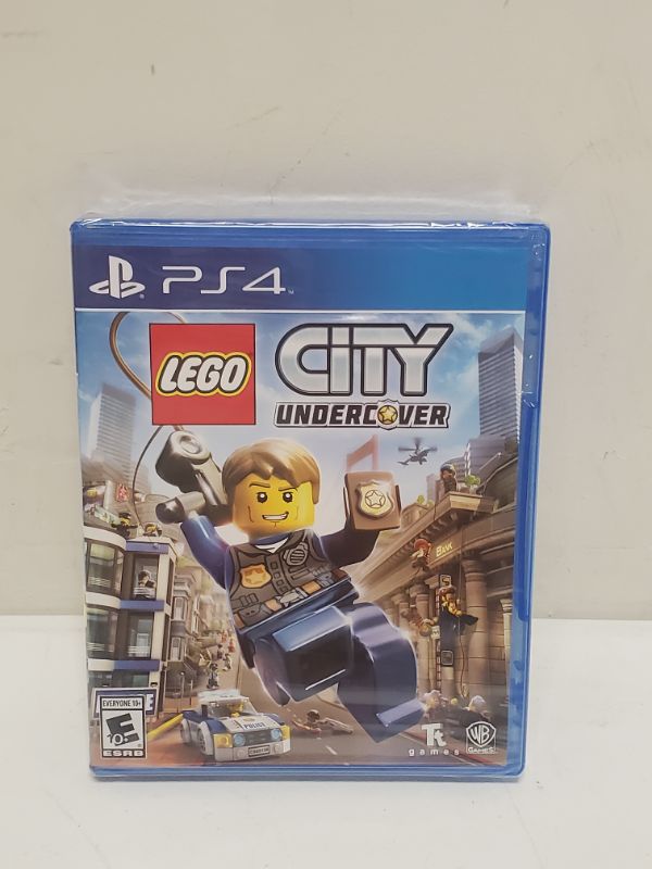 Photo 2 of  PlayStation 4 -  LEGO City Undercover -Standard