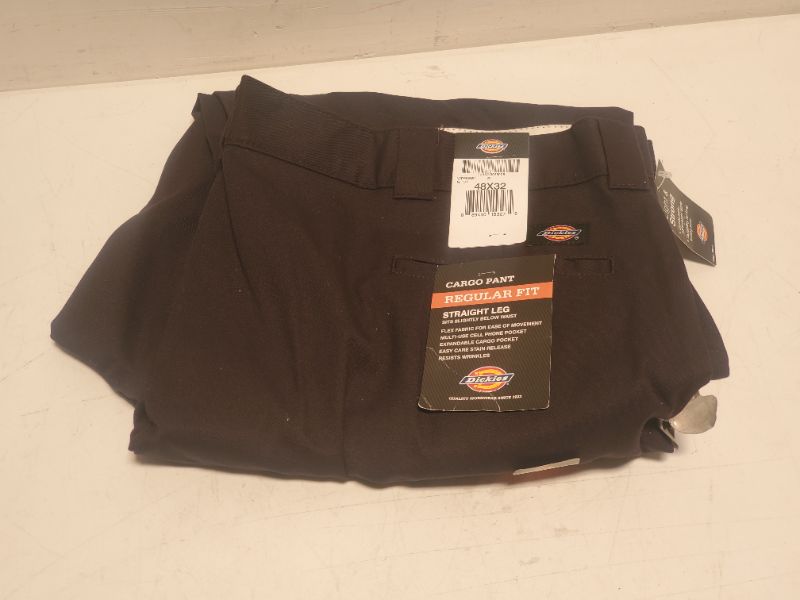 Photo 2 of Dickies Men's Regular Straight Stretch Twill Cargo Pant 48W x 32L Black