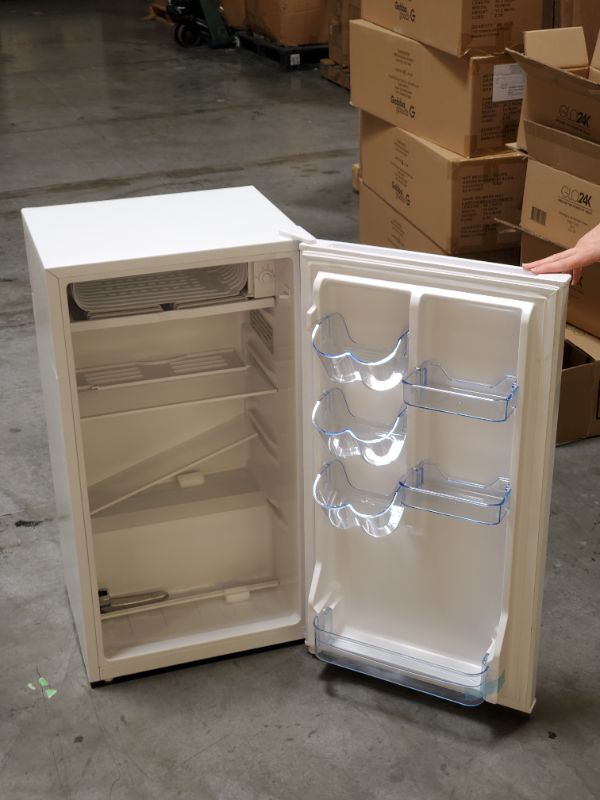 Photo 7 of FRIGIDAIRE EFR331-WHITE 3.2 Cu ft Eraser Board Mini Compact Dorm Fridge (White) 3.2 cu ft Fridge WHITE