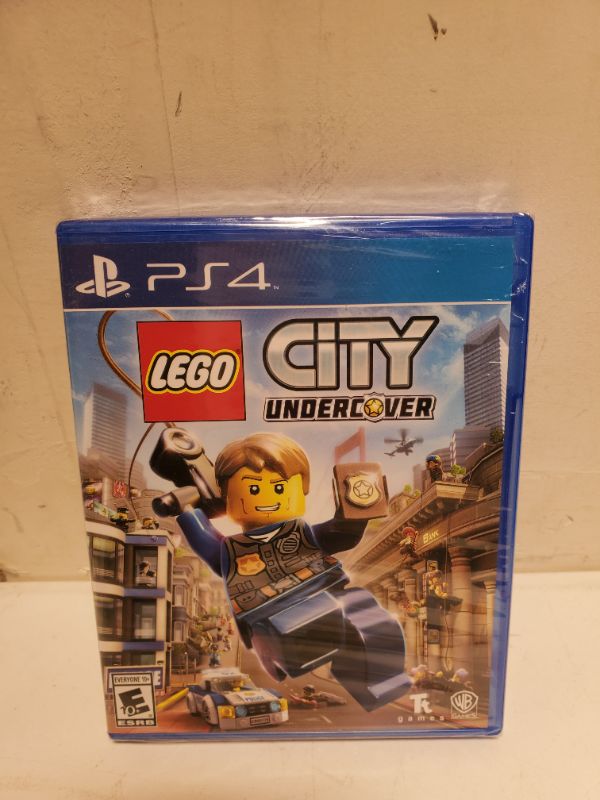 Photo 2 of  PlayStation 4 LEGO City Undercover GAME  - PlayStation 4 Standard NEW
