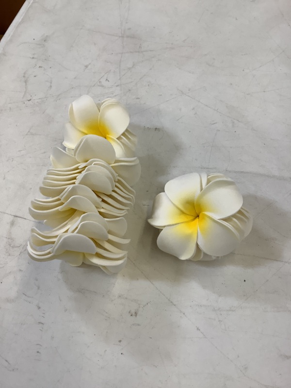 Photo 2 of 25pcs Diameter 2.8 Inch Hawaiian Artificial Plumeria Foam Flower for Wedding Party Home Decoration White Yellow