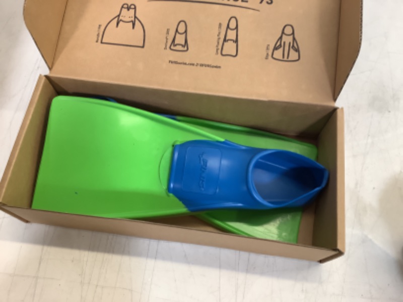 Photo 1 of Finis Long Floating Fins Jr. 8-11