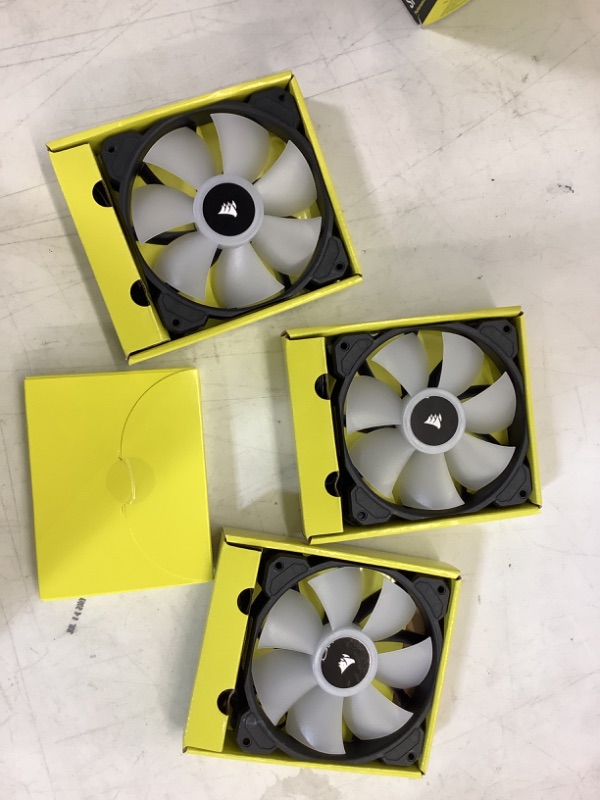 Photo 2 of CORSAIR iCUE SP120 RGB ELITE Performance 120mm PWM Triple Fan Kit with iCUE Lighting Node CORE (Pack of 3), Black 3 Pack with Lighting Node CORE 120mm