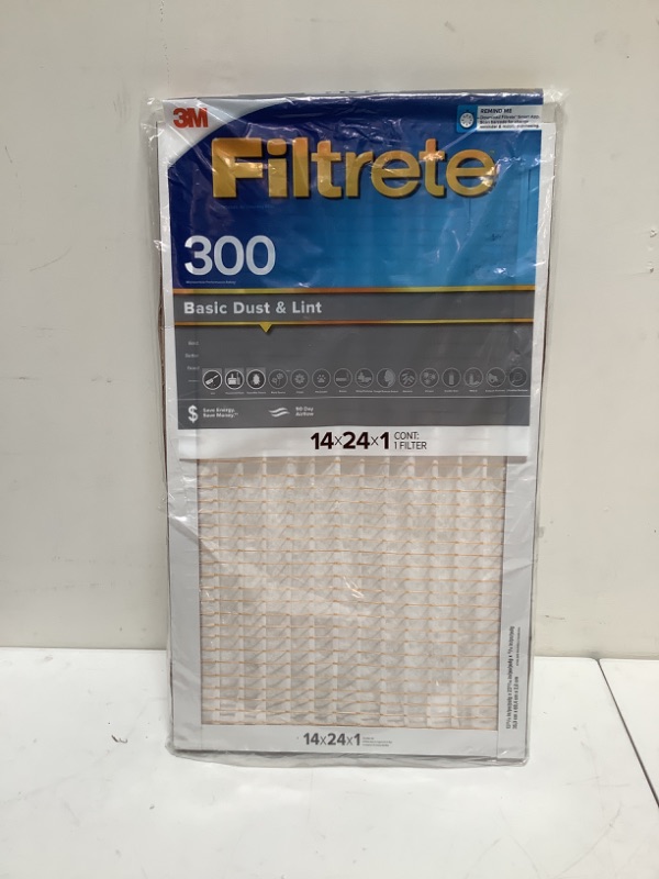 Photo 2 of Basic Dust & Lint Reduction Pleated Air Filter, 3 Months, 14x24x1-In.