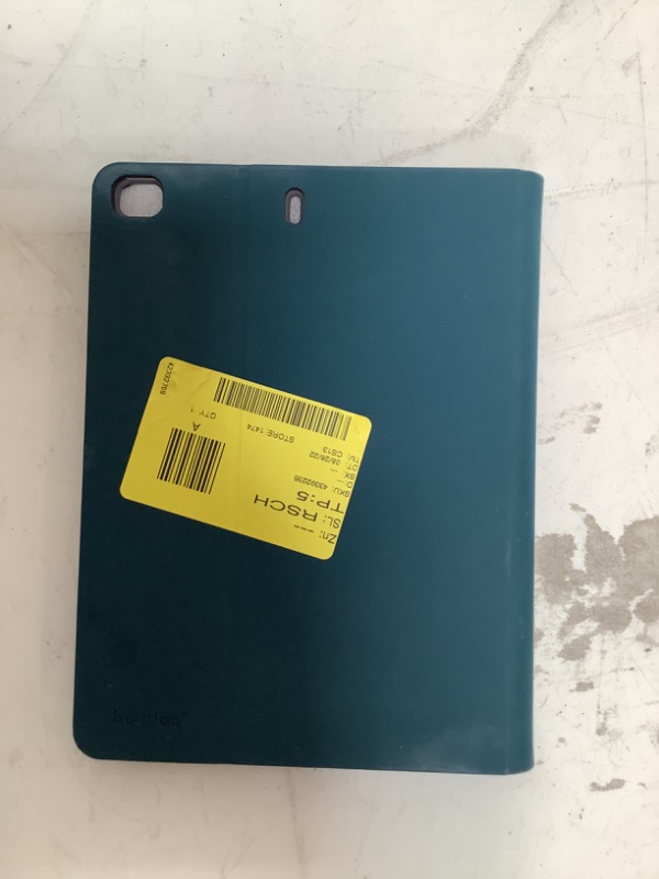 Photo 1 of 8" x 6" heyday Blue iPad Case **UNKNOWN MODEL**