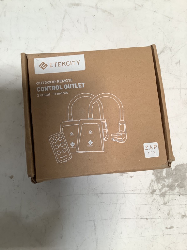 Photo 2 of ETEKCITY WiFi Outdoor Smart Plug