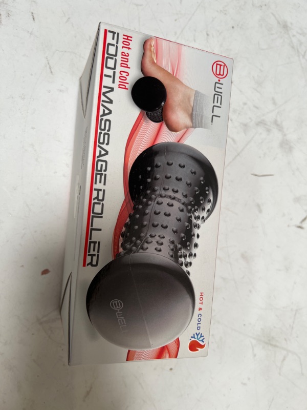 Photo 2 of B-Well Hot & Cold Foot Massage Roller 