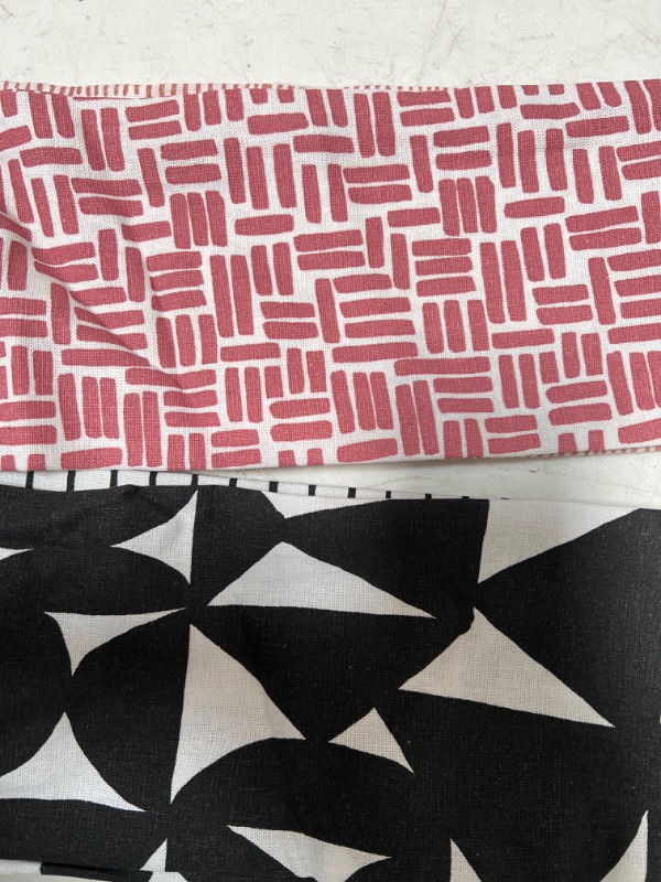 Photo 2 of 3-pack of Kitchen Towels, Black, White, Red, 