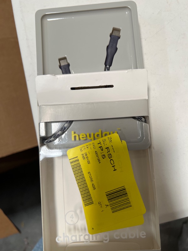 Photo 1 of heyday 4 USB-C to USB-C Braided Cable - Night Blue