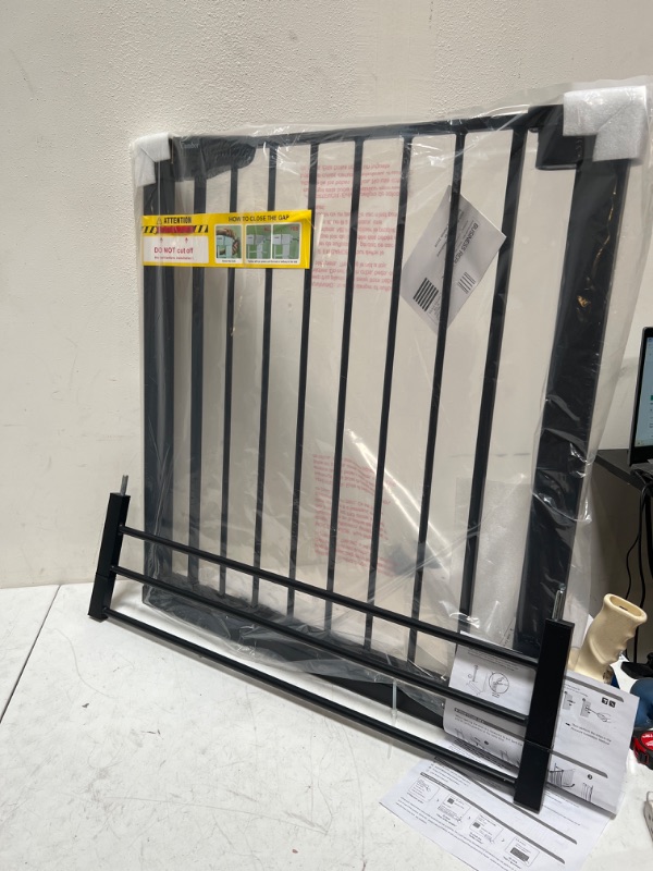 Photo 2 of Mom's Choice Awards Winner-Cumbor 29.5"-40.6" Width Pressure or Hardware Mounted Auto Close Safety Baby Gate, Durable Extra Wide Dog Gate for Stairs, Doorways, Easy Walk Thru Pet Gate for House 30.5" Tall Black