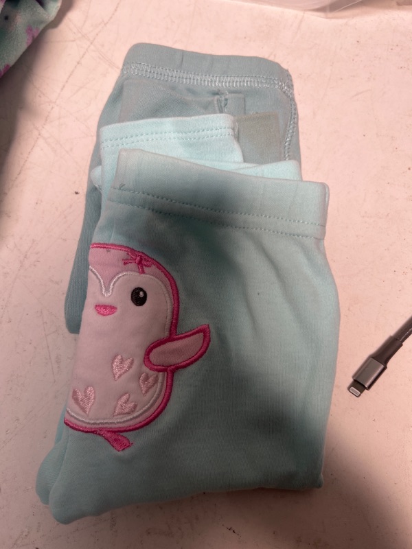 Photo 2 of 5-pack of Babygirl Clothes, Onesie, Pants, etc. Blue design 6-9m