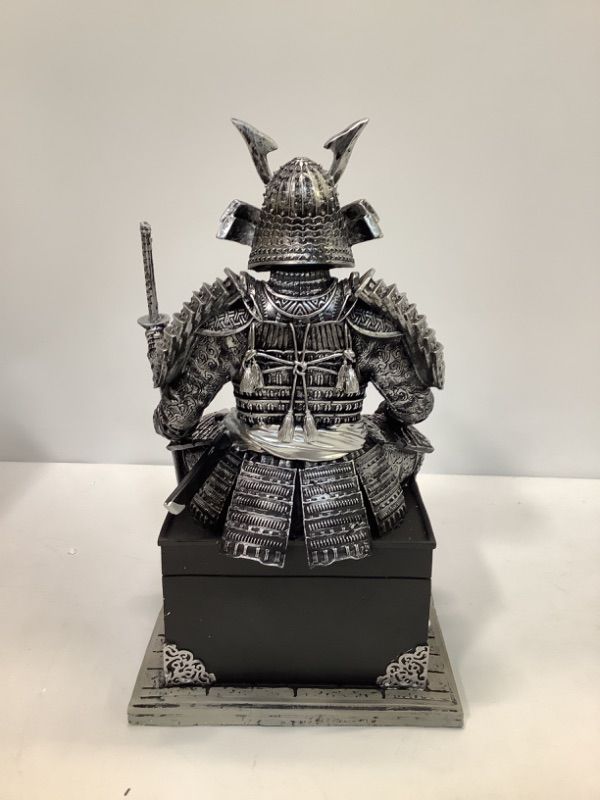 Photo 4 of LOOYAR Medieval Ancient Samurai Undead Warrior Resin Statue Ornament Figurine  (Black Silver)850033188011