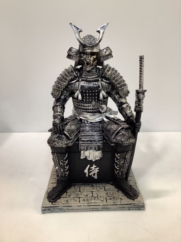 Photo 2 of LOOYAR Medieval Ancient Samurai Undead Warrior Resin Statue Ornament Figurine  (Black Silver)850033188011