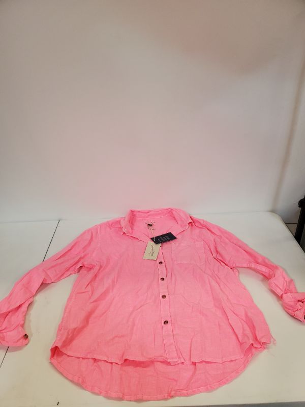 Photo 2 of Universal Thread Women's Shirt- Large 