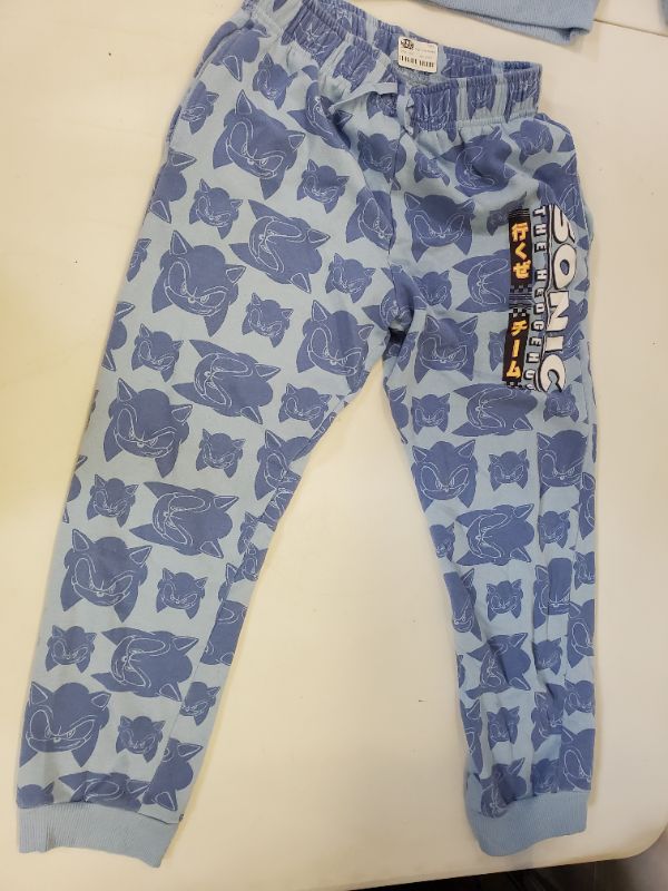 Photo 4 of Sonic the HedgeHog Boys SweatSuit Set - size Boys L 