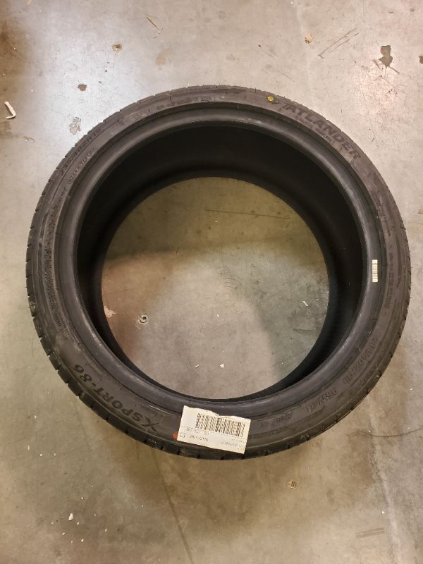 Photo 2 of ATLANDER 235/40ZR19 TIRE SET 