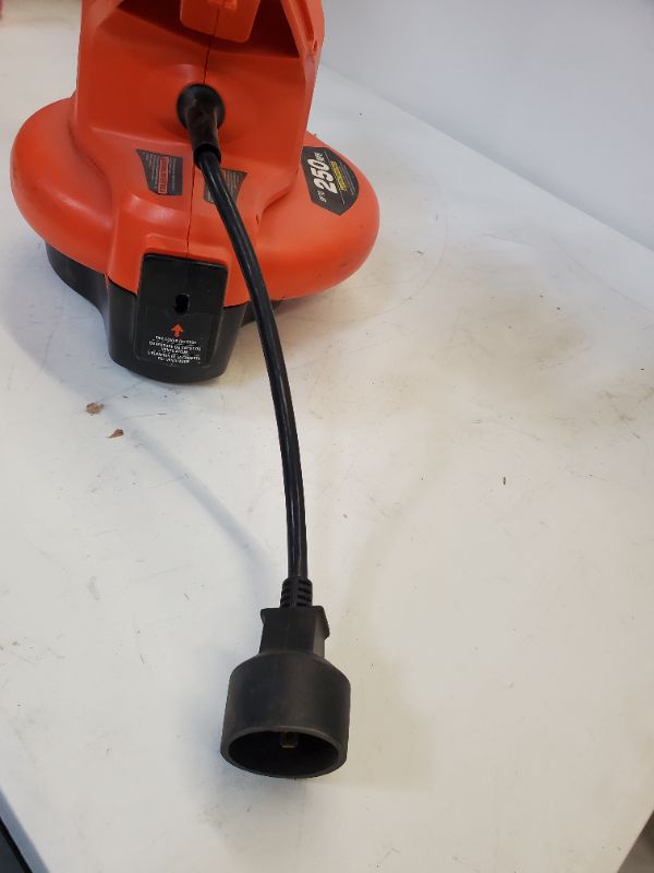 Photo 5 of BLACK+DECKER Leaf Blower & Leaf Vacuum, 3-in-1, 12-Amp, 250-MPH, 400-CFM (BV6000) 