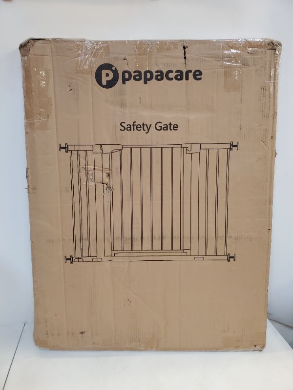 Photo 2 of PAPACARE SAFETY GATE - Model: 36" Extra tall - Openings: 29.5"- 48.8" Wide