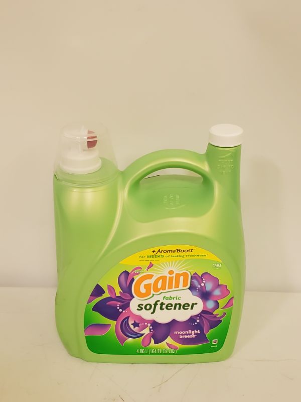 Photo 2 of Gain +Armona Boost Fabric Softener, Ultra, Moonlight Breeze - 4.86 l (164 fl oz)