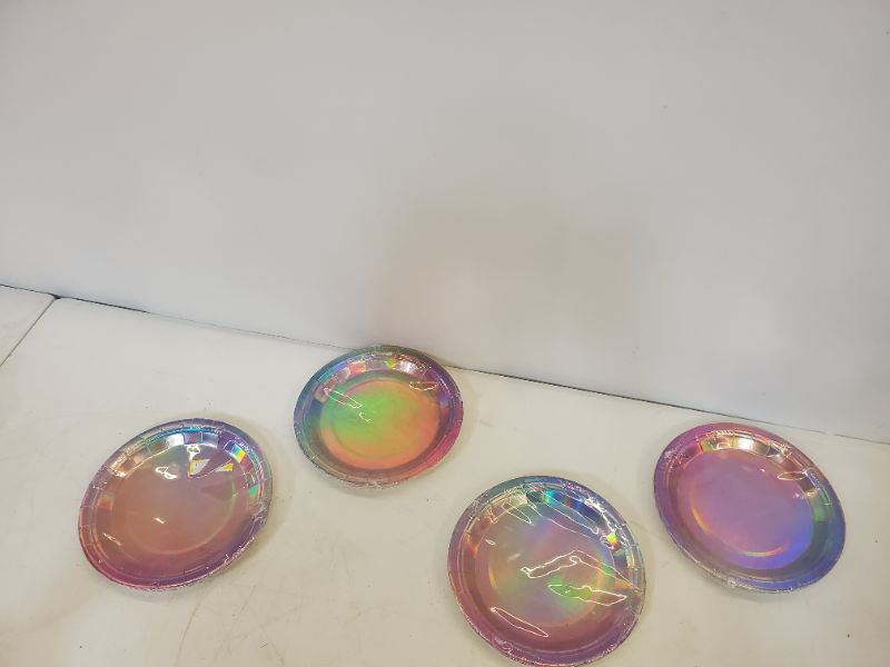 Photo 1 of PACK OF 4 - 10 COUNT 6" PINK HOLOGRAPHIC PLATES 