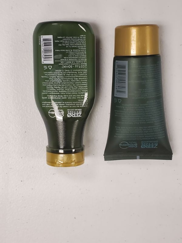 Photo 2 of TEA TREE TRAVEL SIZE SHAMPOO AND CONDITIONER PREVENTS BUILD UP ON SCALP AND HELPS DANDRUFF CONDITIONER RENEWS AND REVIES HAIR SHAFT MAKING IT SILK AND SOFT NEW