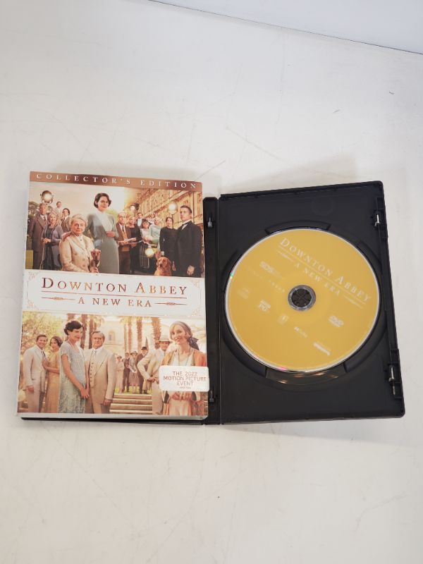 Photo 4 of Downton Abbey: A New Era - Collector's Edition [DVD]
